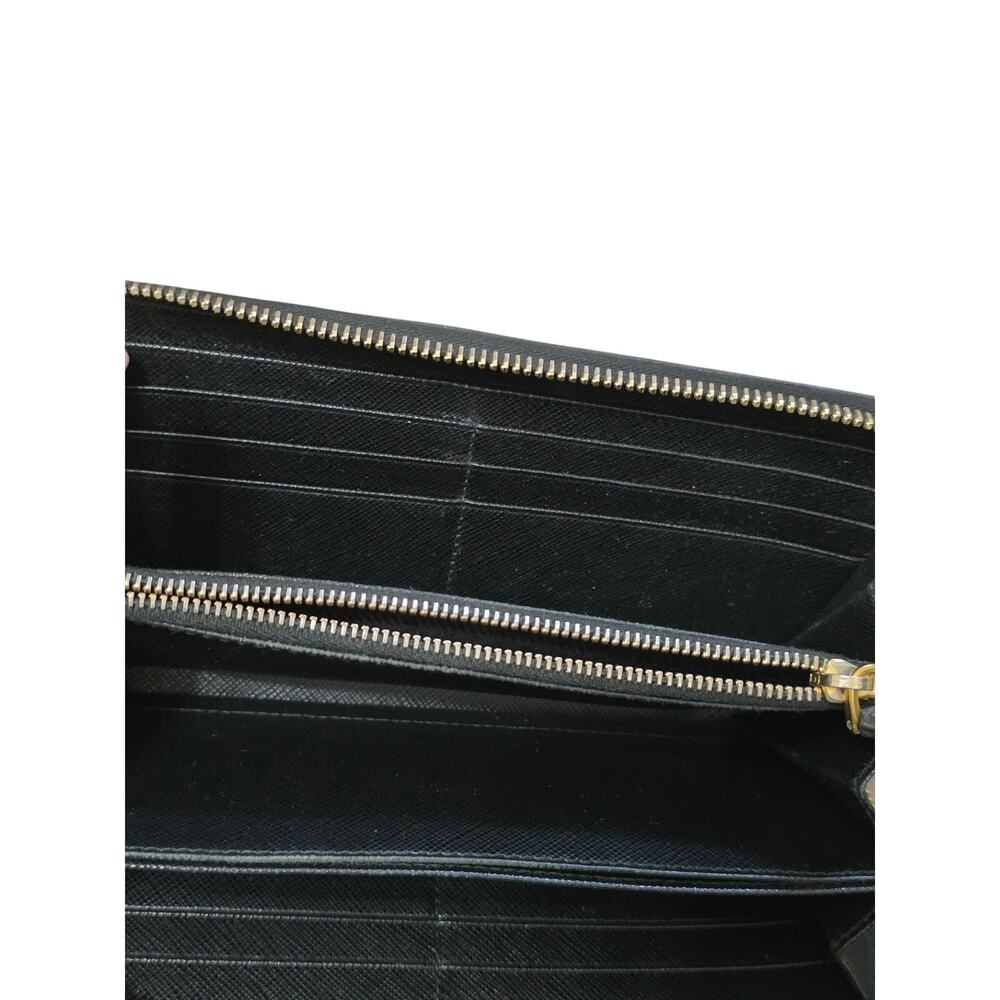 Prada Large Saffiano Leather Wallet. - Picture 15 of 16